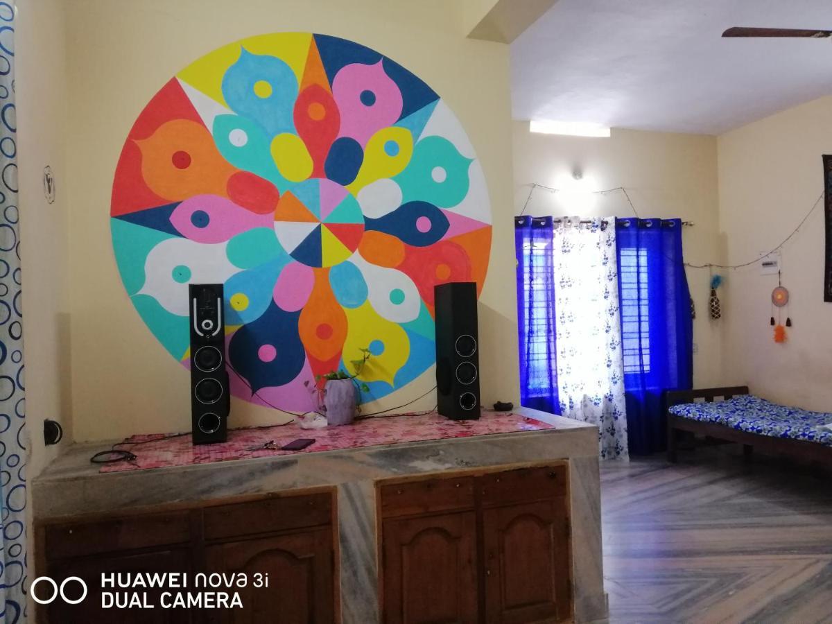 Theertha Homestay Варкала Екстериор снимка
